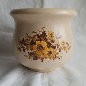 NWOT Floral Ceramic Vase with Vintage Yellow and Brown Design